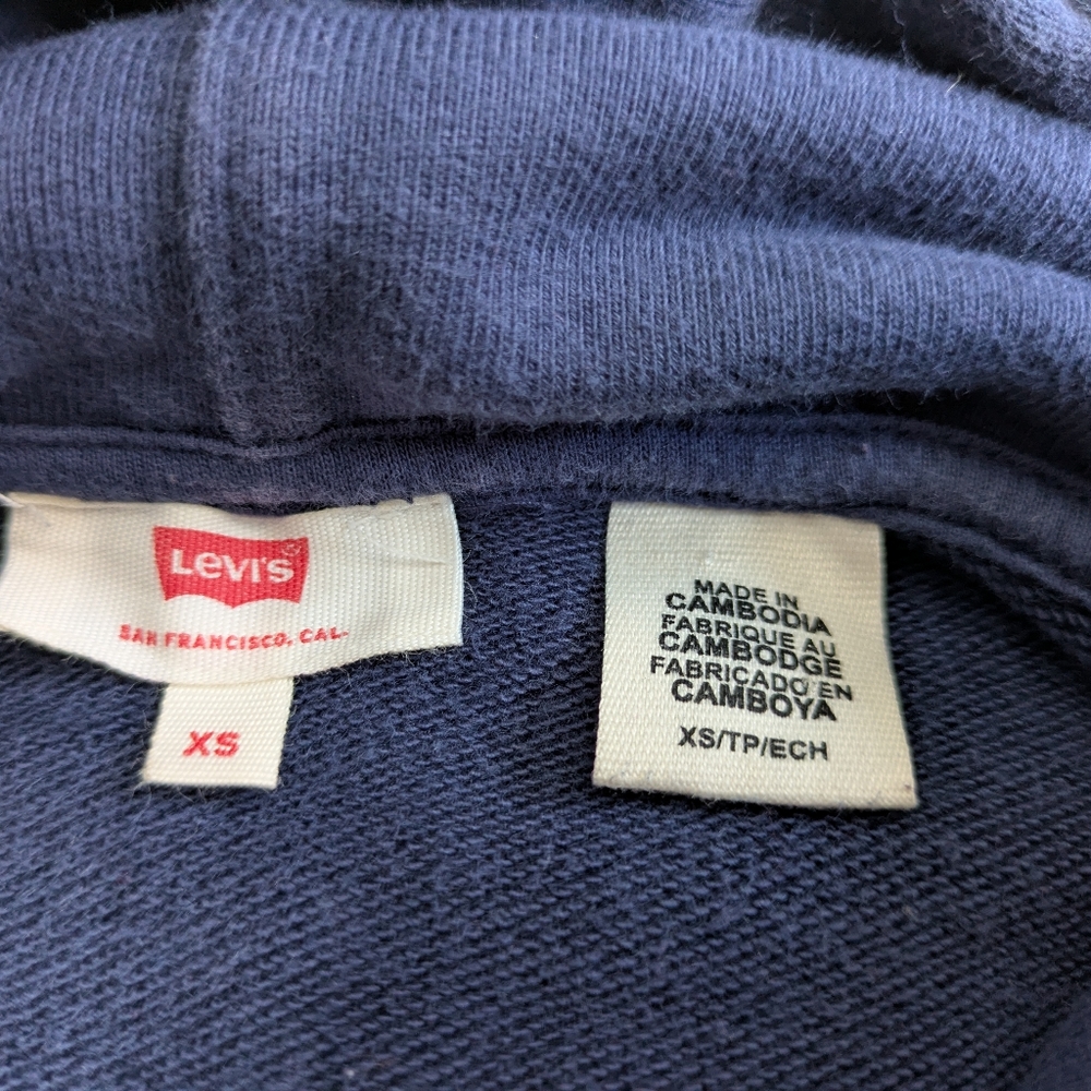 Levi's Women's Red and Blue Colorblock Hoodie - Picture 8 of 9